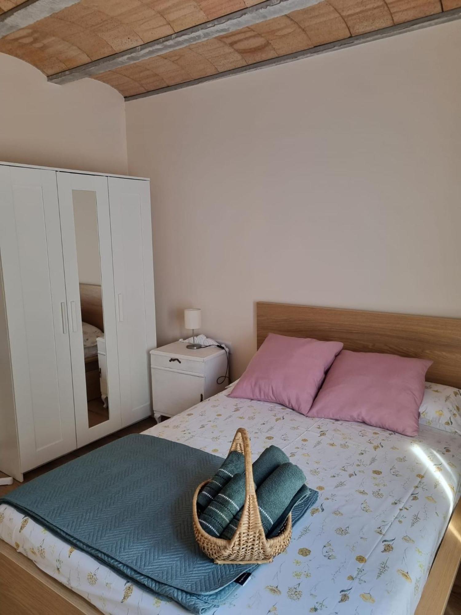 El Niu Dels Ocells Apartment ซานต์ ฮวน เด เลส อาบาเดสเซส ภายนอก รูปภาพ