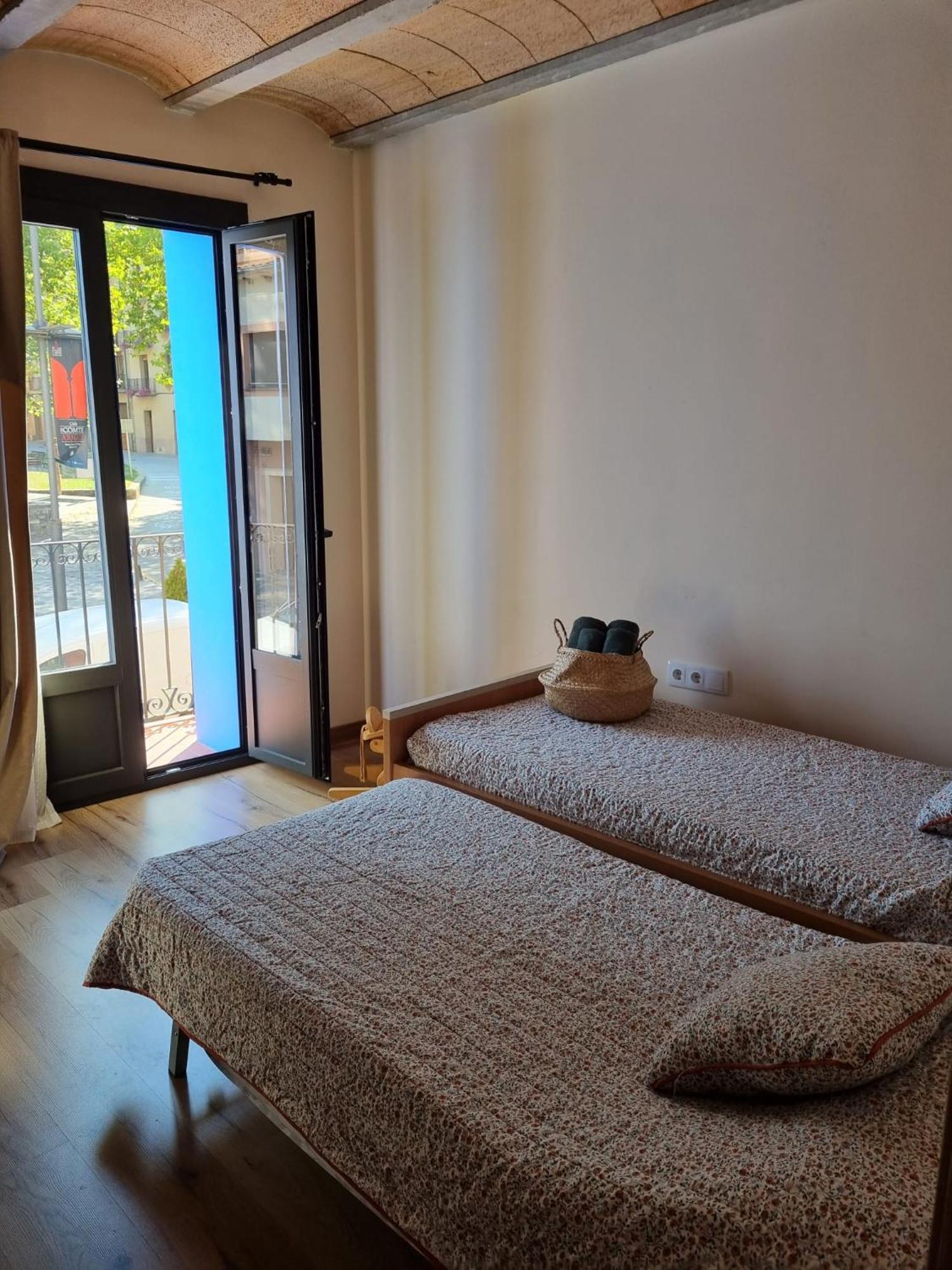 El Niu Dels Ocells Apartment ซานต์ ฮวน เด เลส อาบาเดสเซส ภายนอก รูปภาพ